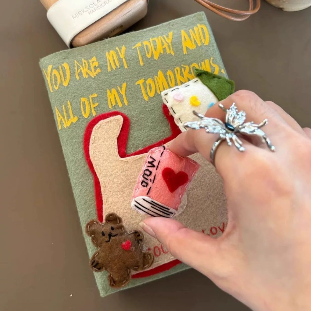 Cute Shopping Bear Non-woven C - Polaroid Photo Album review and price